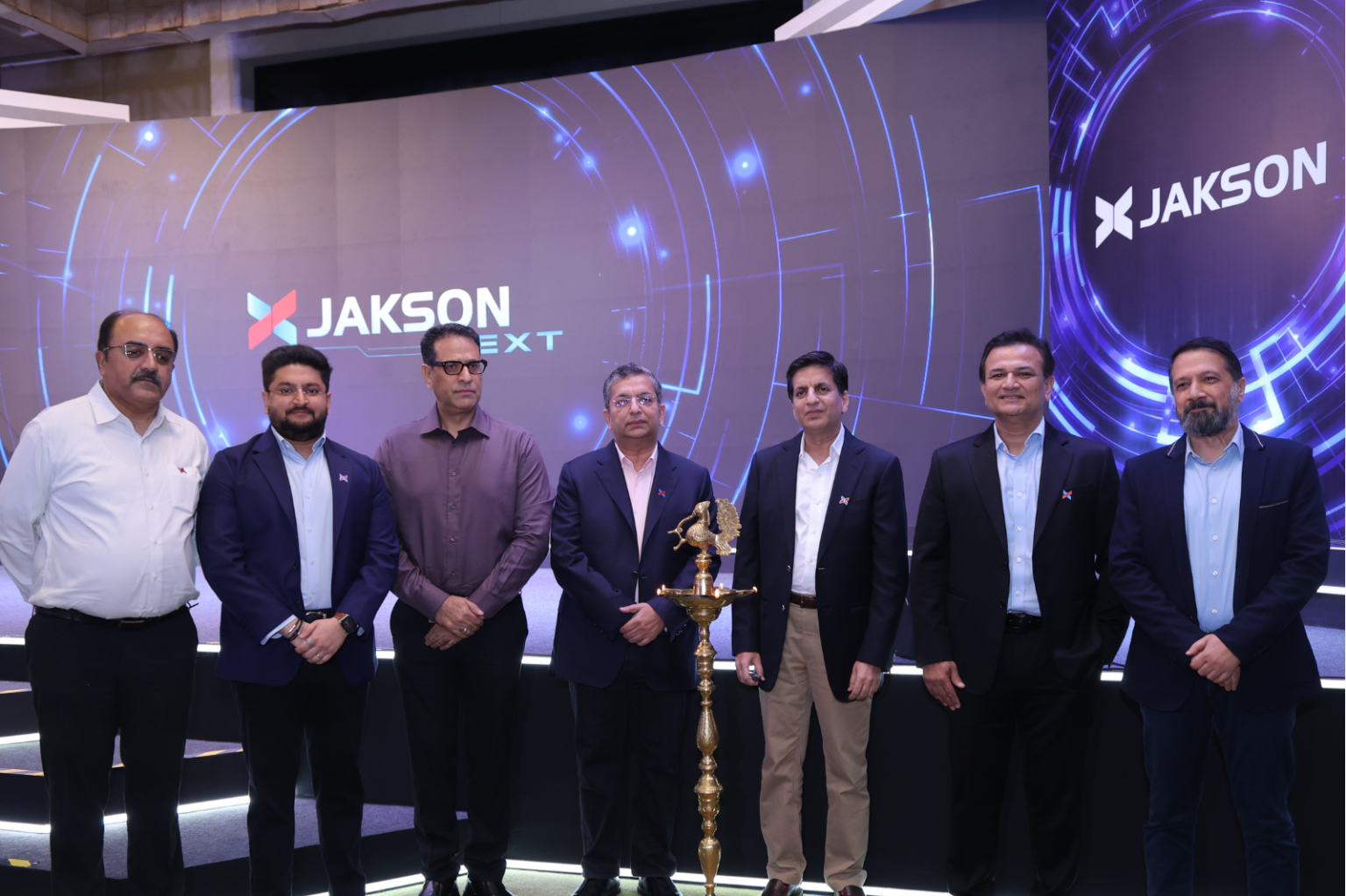 JAKSON Group crosses ₹9,000 crore, launches 5 energy solutions